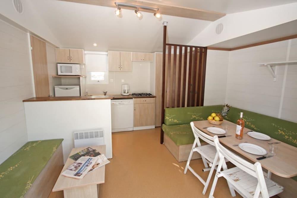 Camping Domaine De Chanteraine Les Salles-sur-Verdon Esterno foto
